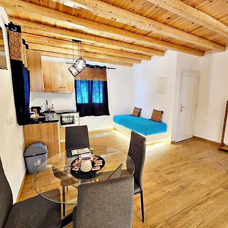 ميكونيان بريز أنو ميرا