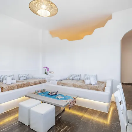 ميكونيان بريز *