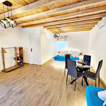 ميكونيان بريز