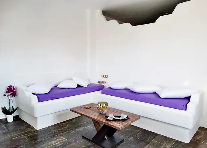 Mykonian Breeze Áno Merá