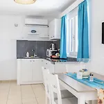 Mykonian Breeze * Ano Mera