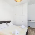 Mykonian Breeze * Ano Mera