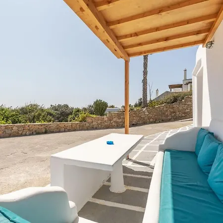 Mykonian Breeze * Ano Mera