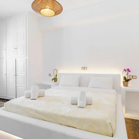 Mykonian Breeze 阿诺梅拉