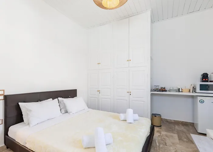 Mykonian Breeze * Ано Мера