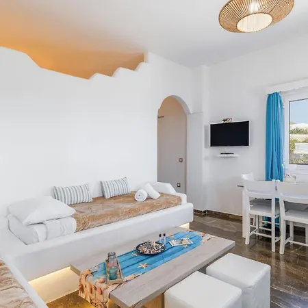 Mykonian Breeze Áno Merá