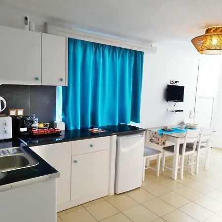 Mykonian Breeze Apartman